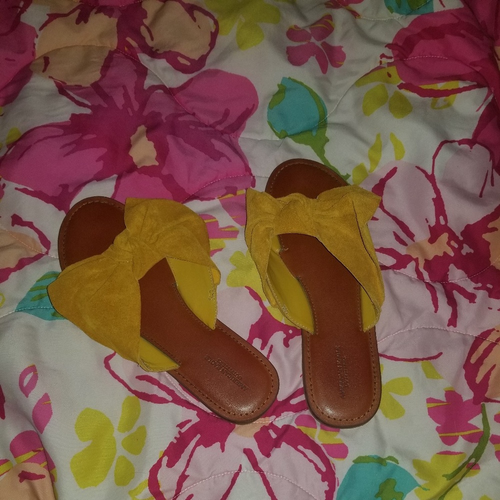 AE Slide Sandals